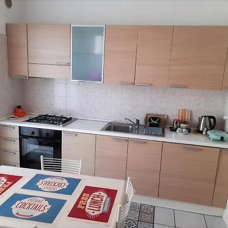Appartamento White Mill, Luminoso, In Citta, Zona Servitissima *